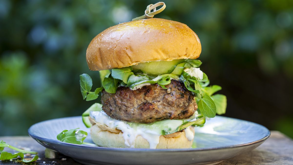 Mouthwatering Lamb Burgers with Fruity Relish