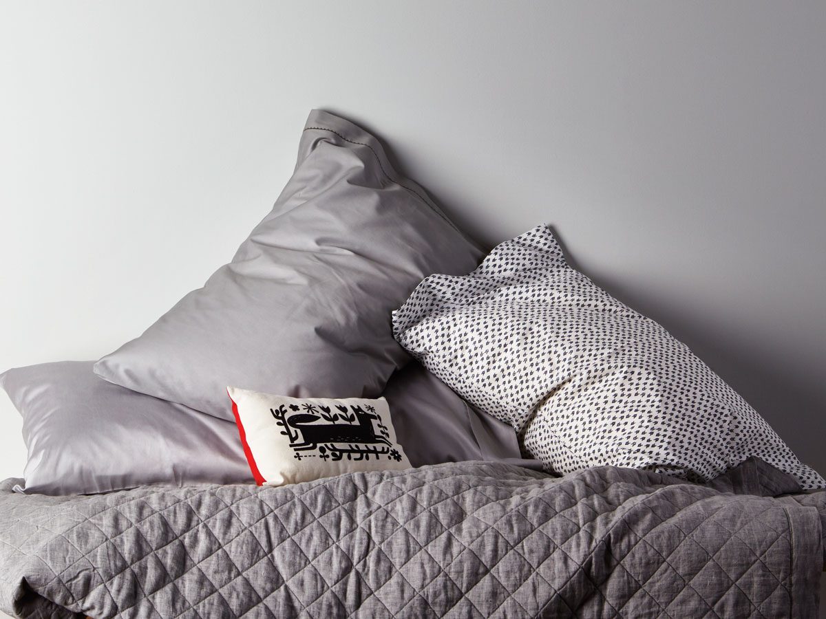4 Comfortable Bed Accessories to Improve Your Sleep