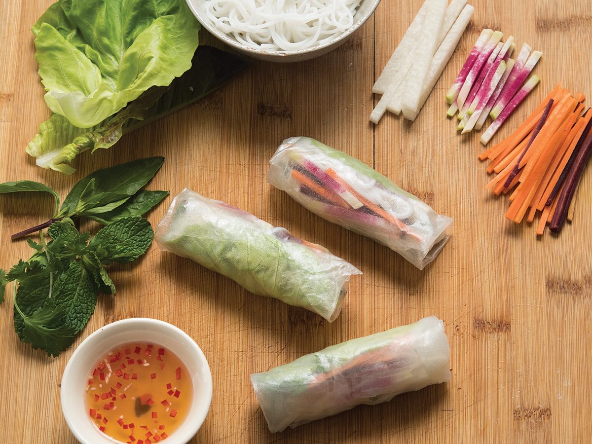 Vietnamese Rice Paper Rolls (Cold Rolls / Summer Rolls)