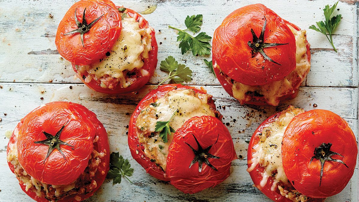 Seasonal Recipes: Baked Turkey-Stuffed Tomatoes