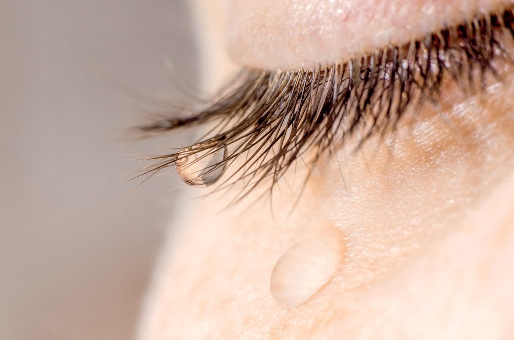 why-are-my-eyes-itchy-causes-and-treatments-warby-parker